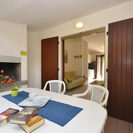 Lovely Flat In A With Pool * Bibione